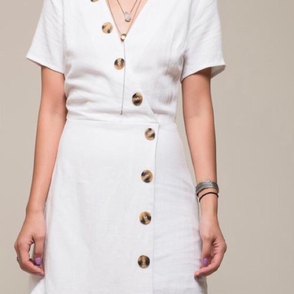 NWT Moon River Asymmetrical Button Down Mini Dress - Picture 2 of 7